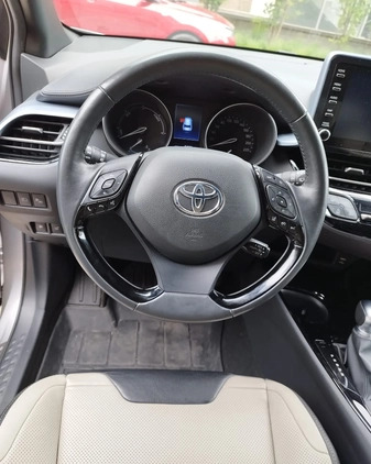 Toyota C-HR cena 97900 przebieg: 55000, rok produkcji 2019 z Rzeszów małe 22